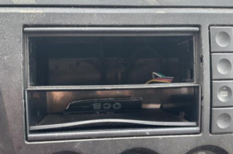 Serrure avant droit FORD FIESTA 5