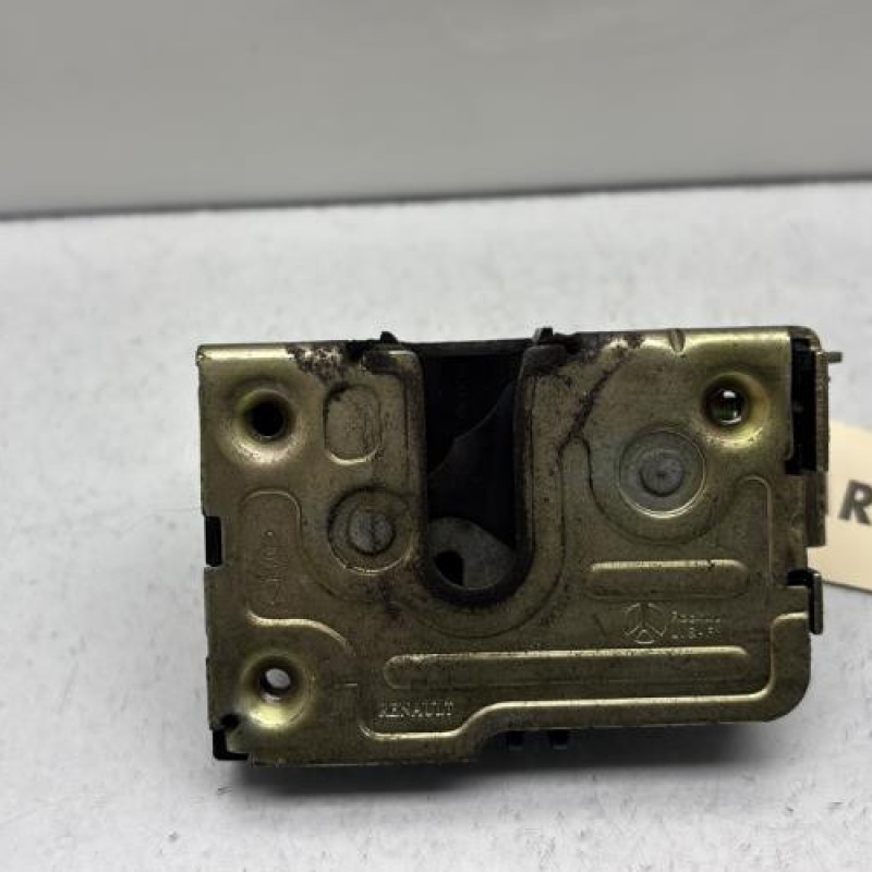 Serrure avant droit OPEL MOVANO A Photo n°3