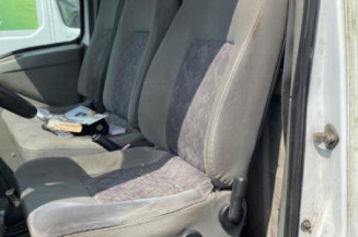 Serrure avant droit OPEL MOVANO A