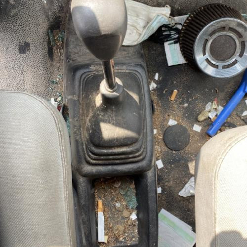 Serrure avant droit OPEL MOVANO A Photo n°19