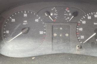 Serrure avant droit OPEL MOVANO A