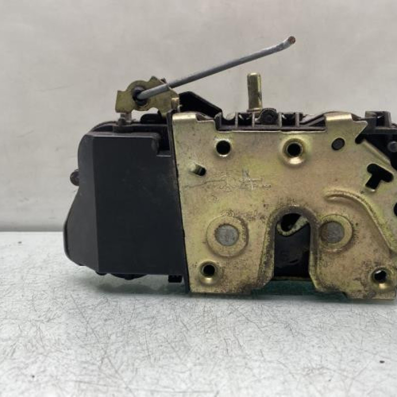 Serrure avant droit CITROEN XSARA PICASSO Photo n°2