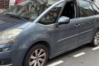 Reservoir essence CITROEN C4 PICASSO 1