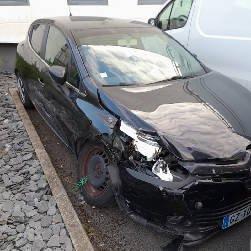 RENAULT CLIO 4 PHASE 1 1.5 DCI - 8V TURBO Photo n°3