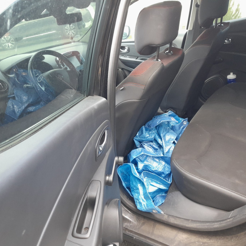 RENAULT CLIO 4 PHASE 1 1.5 DCI - 8V TURBO Photo n°10