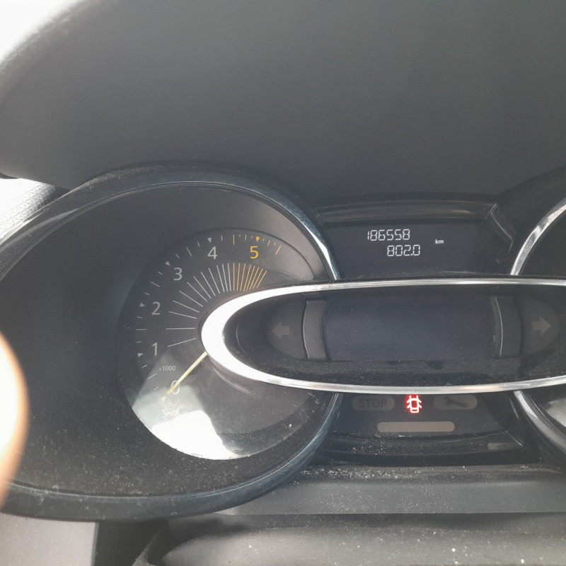 RENAULT CLIO 4 PHASE 1 1.5 DCI - 8V TURBO Photo n°14