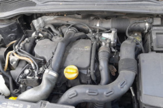 RENAULT CLIO 4 PHASE 1 1.5 DCI - 8V TURBO