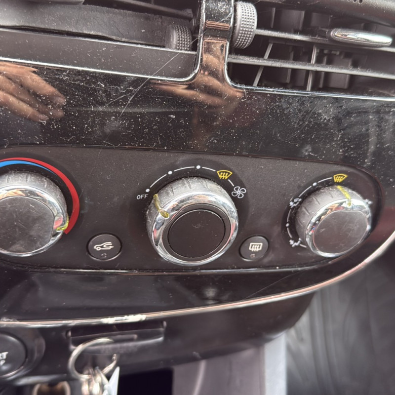 RENAULT CLIO 4 PHASE 1 1.5 DCI - 8V TURBO Photo n°18