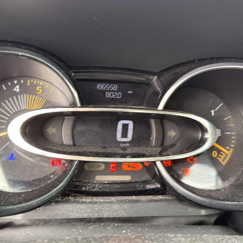 RENAULT CLIO 4 PHASE 1 1.5 DCI - 8V TURBO Photo n°20