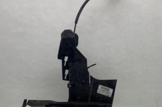 Serrure avant droit FORD FIESTA 5 Photo n°1