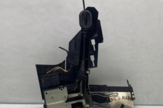 Serrure avant droit FORD FIESTA 5