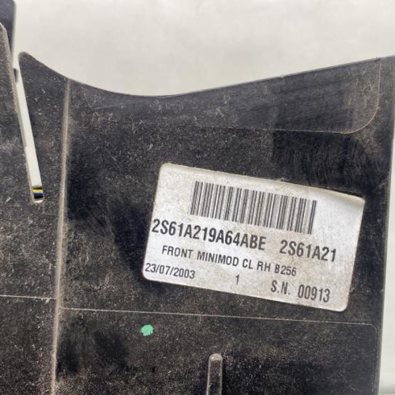 Serrure avant droit FORD FIESTA 5 Photo n°5