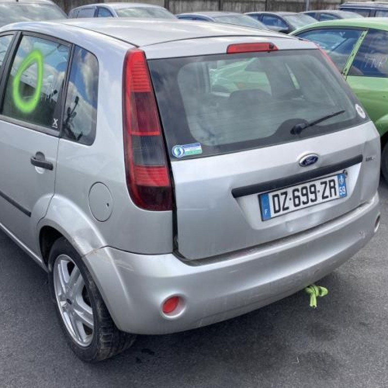 Serrure avant droit FORD FIESTA 5 Photo n°9