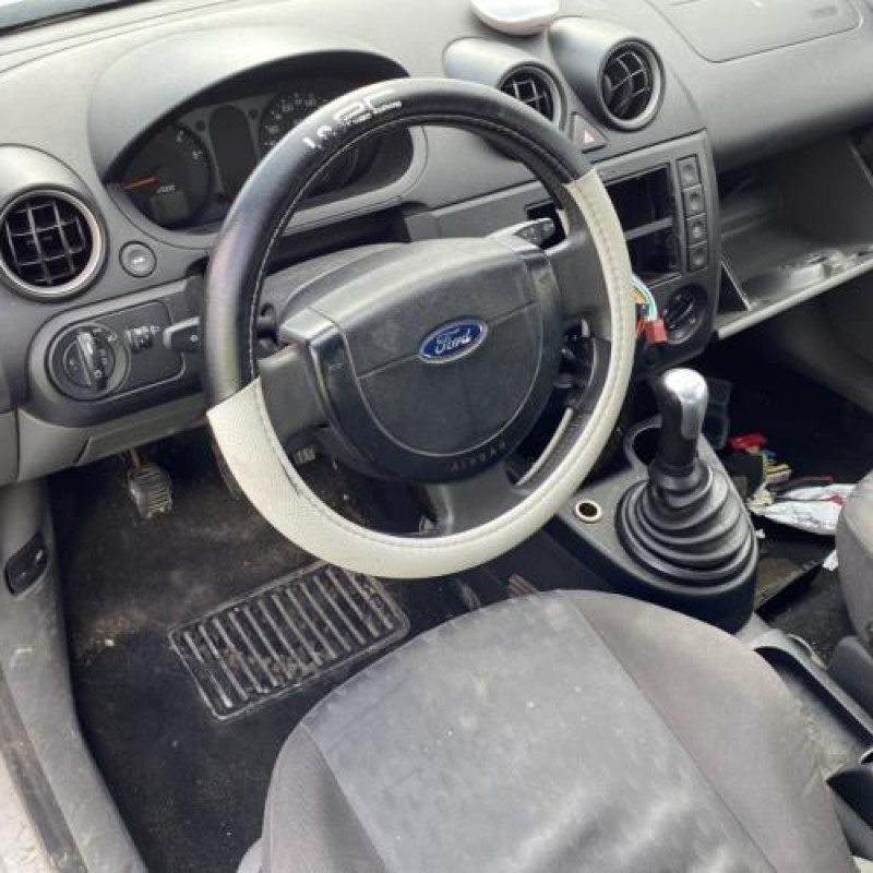 Serrure avant droit FORD FIESTA 5 Photo n°16