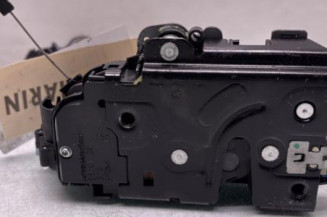 Serrure avant droit VOLKSWAGEN GOLF PLUS Photo n°1