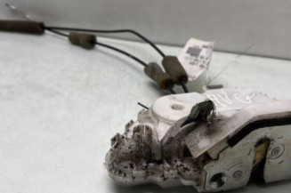 Serrure avant gauche HONDA CIVIC 8