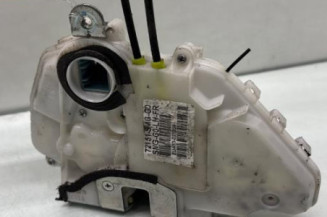 Serrure avant gauche HONDA CIVIC 8