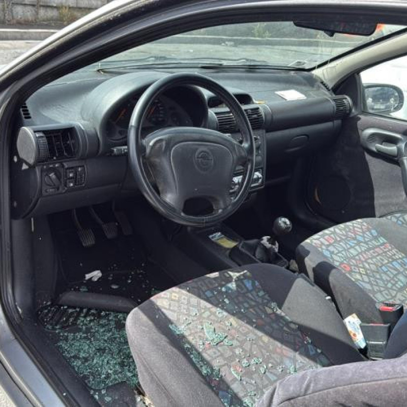 Serrure avant droit OPEL TIGRA 1 Photo n°14