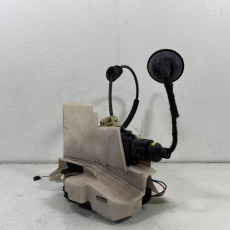 Serrure avant droit VOLKSWAGEN POLO 4