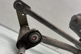 Moteur essuie glace avant VOLKSWAGEN BORA