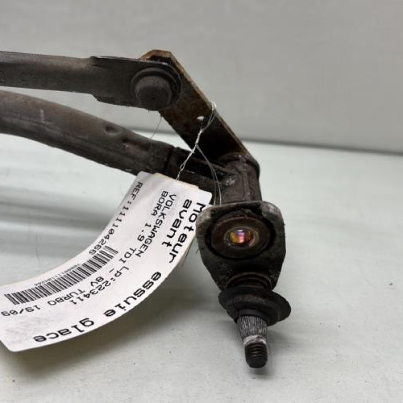 Moteur essuie glace avant VOLKSWAGEN BORA Photo n°3
