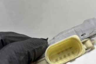 Serrure avant gauche VOLKSWAGEN PASSAT 5