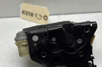 Serrure avant gauche VOLKSWAGEN PASSAT 5