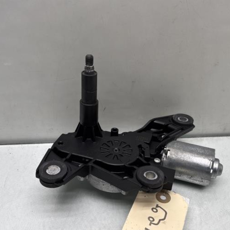 Moteur essuie glace arriere RENAULT MEGANE 4 Photo n°1