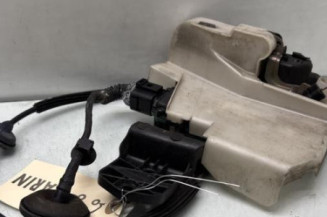 Serrure avant droit VOLKSWAGEN PASSAT 4