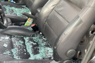 Serrure avant droit VOLKSWAGEN PASSAT 4