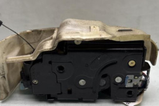 Serrure avant droit VOLKSWAGEN GOLF 5 Photo n°1