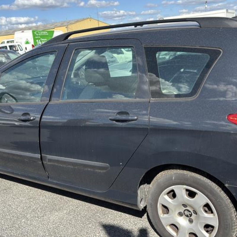 Amortisseur avant gauche PEUGEOT 308 1 SW Photo n°9