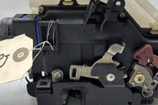 Serrure avant droit VOLKSWAGEN GOLF 5