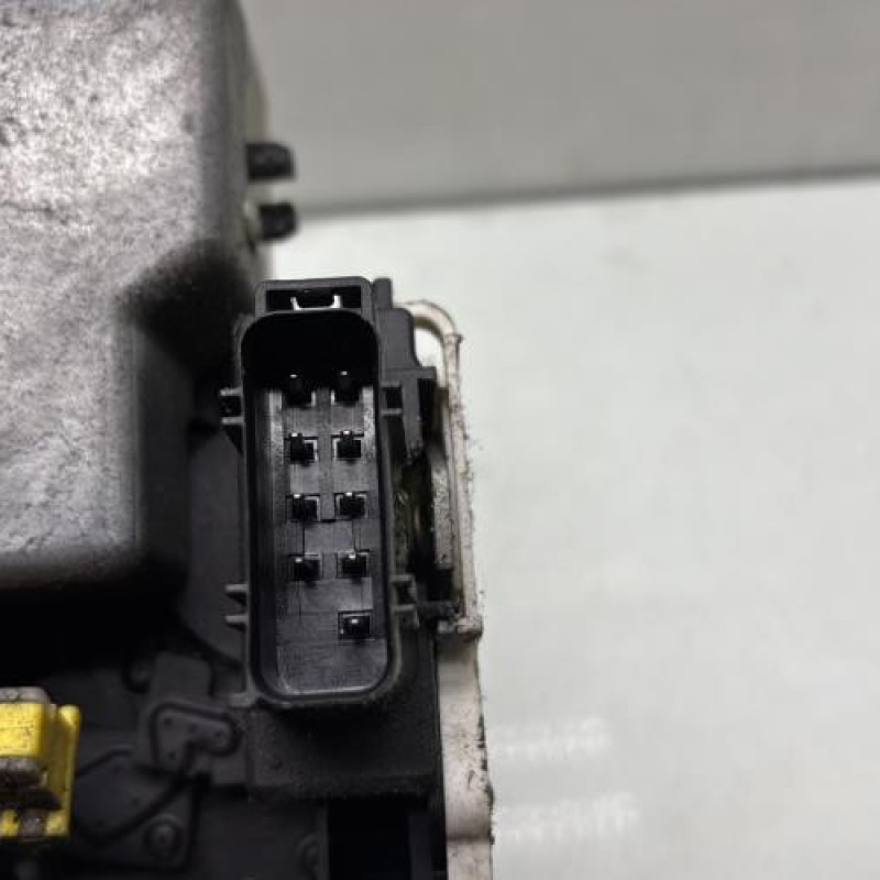 Serrure avant gauche FORD TRANSIT 4 Photo n°3