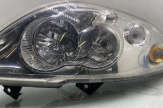 Optique avant principal droit (feux)(phare) RENAULT MASTER 3 Photo n°1