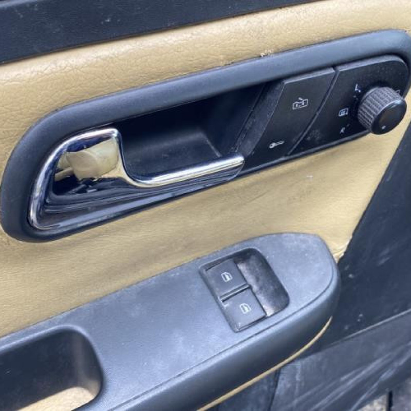 Optique avant principal gauche (feux)(phare) SEAT IBIZA 3 Photo n°14