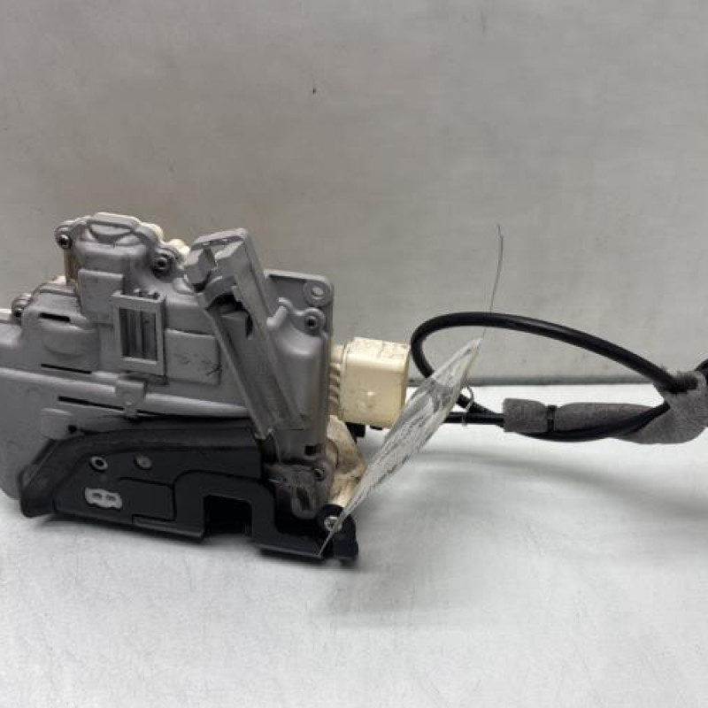 Serrure avant gauche VOLKSWAGEN TIGUAN 1 Photo n°3