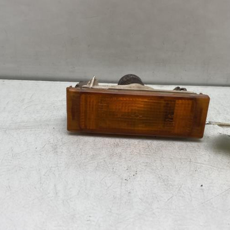 Optique avant secondaire droit (feux)(clignotant) RENAULT EXPRESS Photo n°1