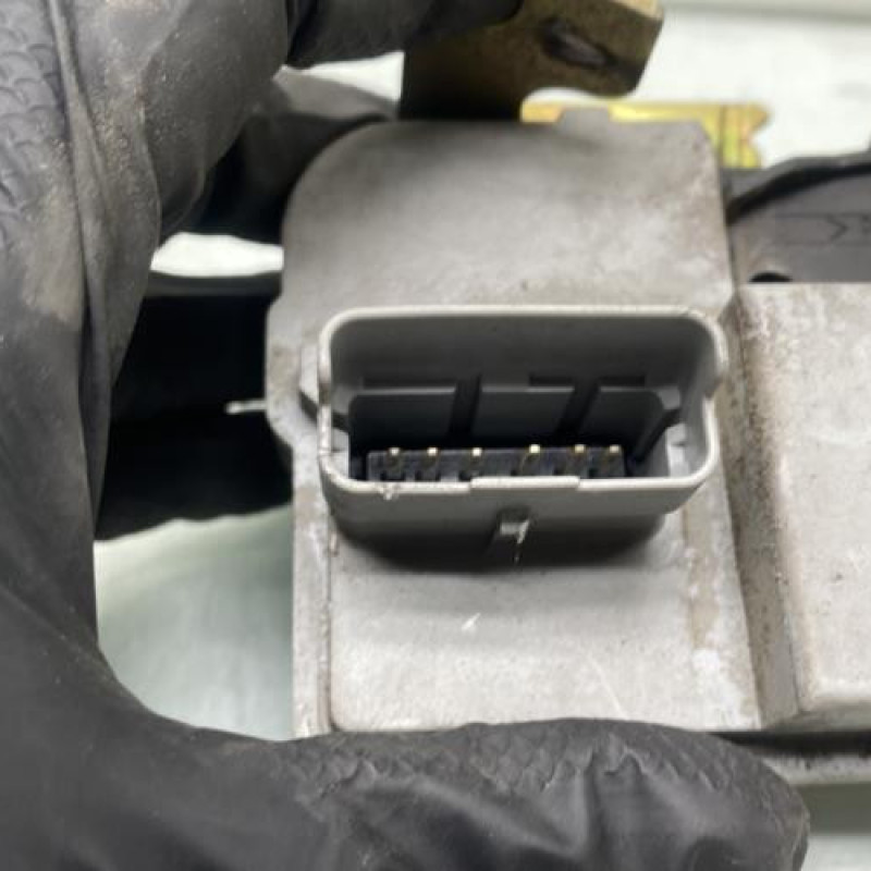 Serrure avant gauche CITROEN XSARA Photo n°4