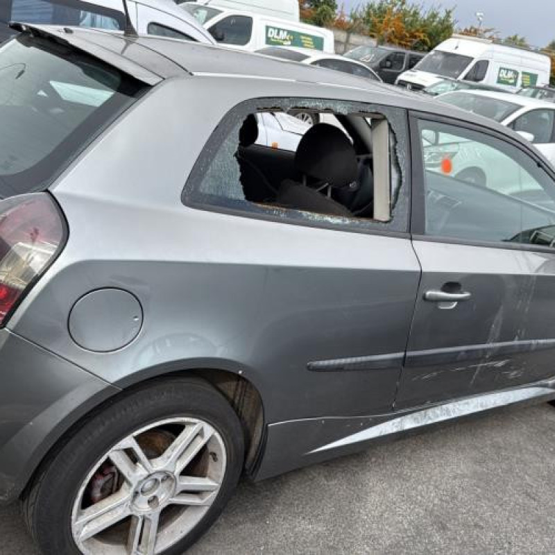 Serrure avant gauche FIAT STILO Photo n°11