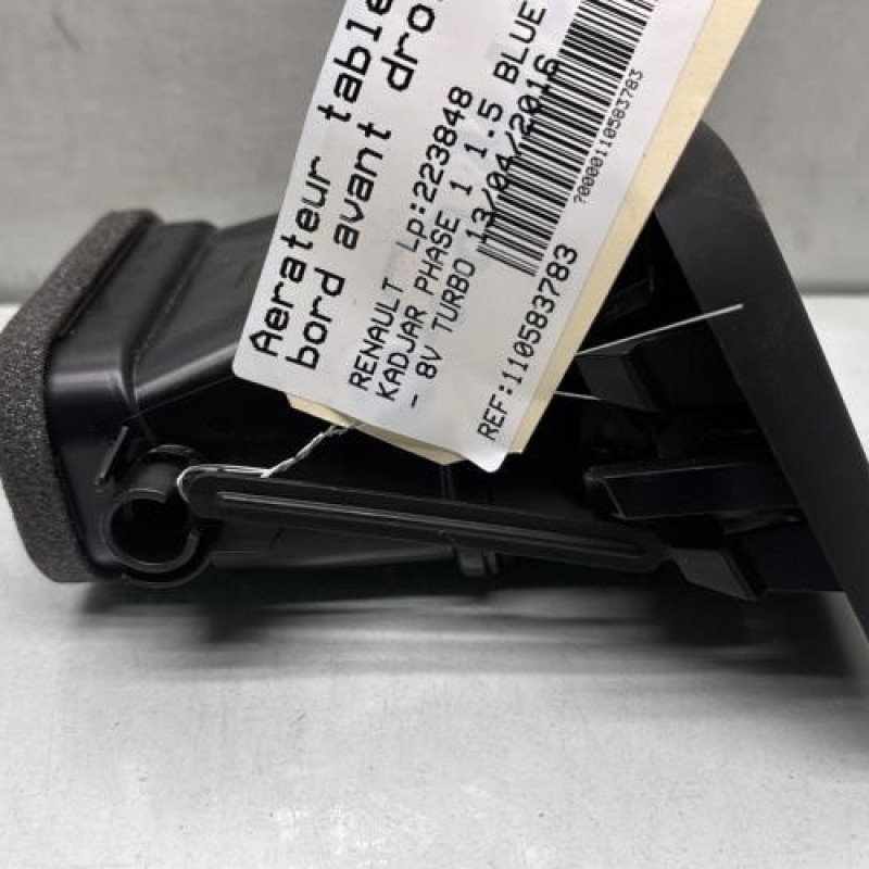 Aerateur tableau de bord avant droit RENAULT KADJAR Photo n°7