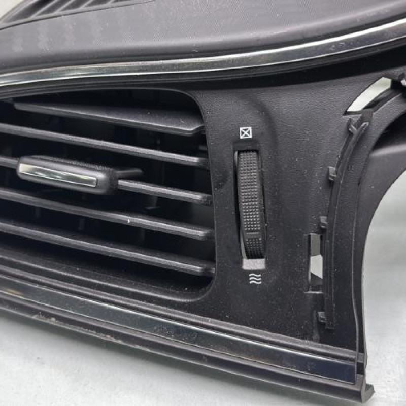 Aerateur tableau de bord avant gauche RENAULT KADJAR Photo n°2