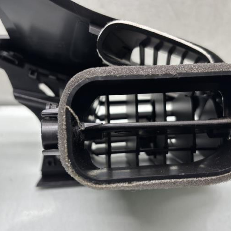 Aerateur tableau de bord avant gauche RENAULT KADJAR Photo n°4