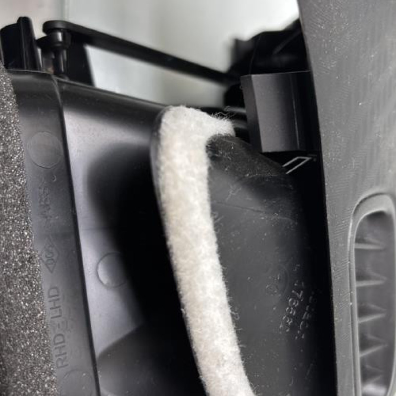 Aerateur tableau de bord avant gauche RENAULT KADJAR Photo n°8