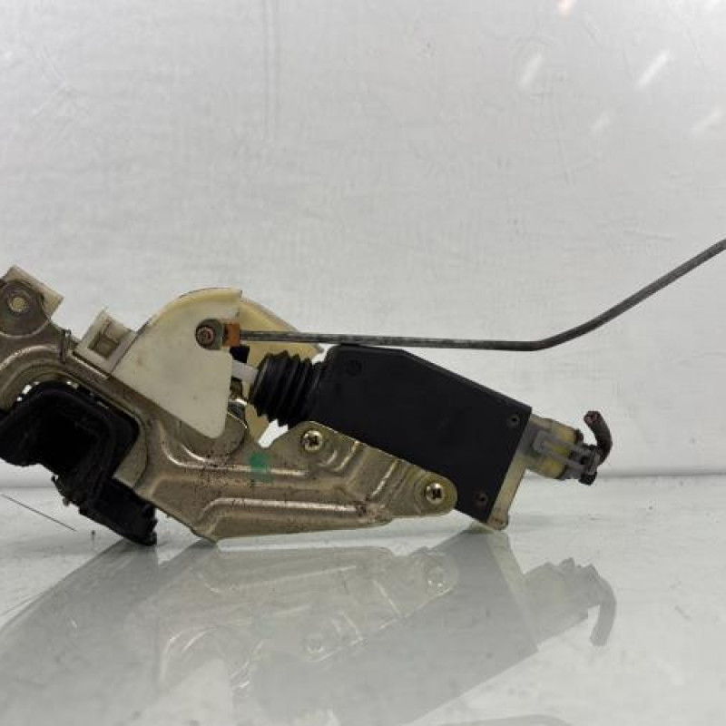 Serrure avant gauche OPEL TIGRA 1 Photo n°1