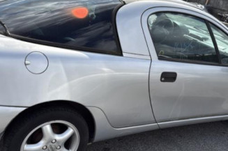 Serrure avant gauche OPEL TIGRA 1