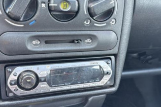 Serrure avant gauche OPEL TIGRA 1