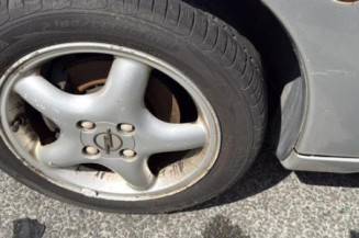 Serrure avant gauche OPEL TIGRA 1