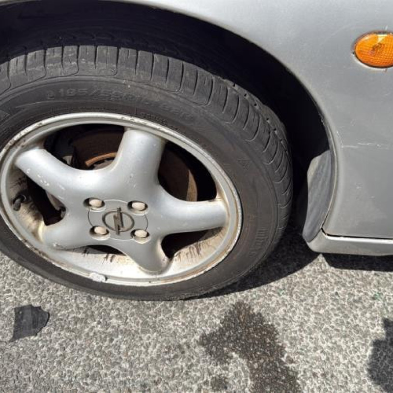 Serrure avant gauche OPEL TIGRA 1 Photo n°20