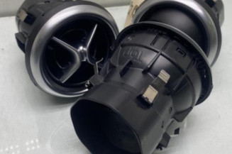 Aerateur tableau de bord MERCEDES CLASSE A 176